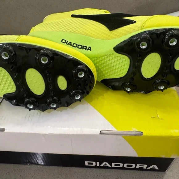 Diadora Yellow Track Shoes - Picture 2 of 2